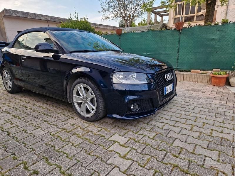 Usata Audi A3 Cabriolet 140 CV (102 kW) 2009 Blu Cabrio