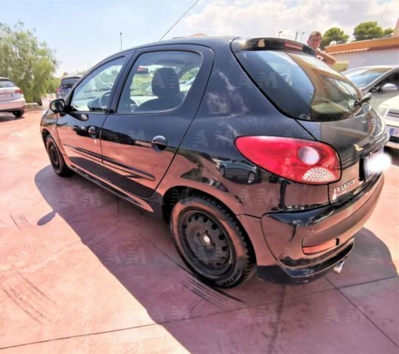 Peugeot 206 2010
