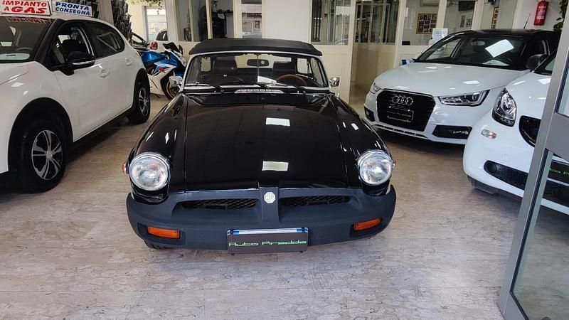 Usata MG B 95 CV (69 kW) 1975 Nero Cabrio