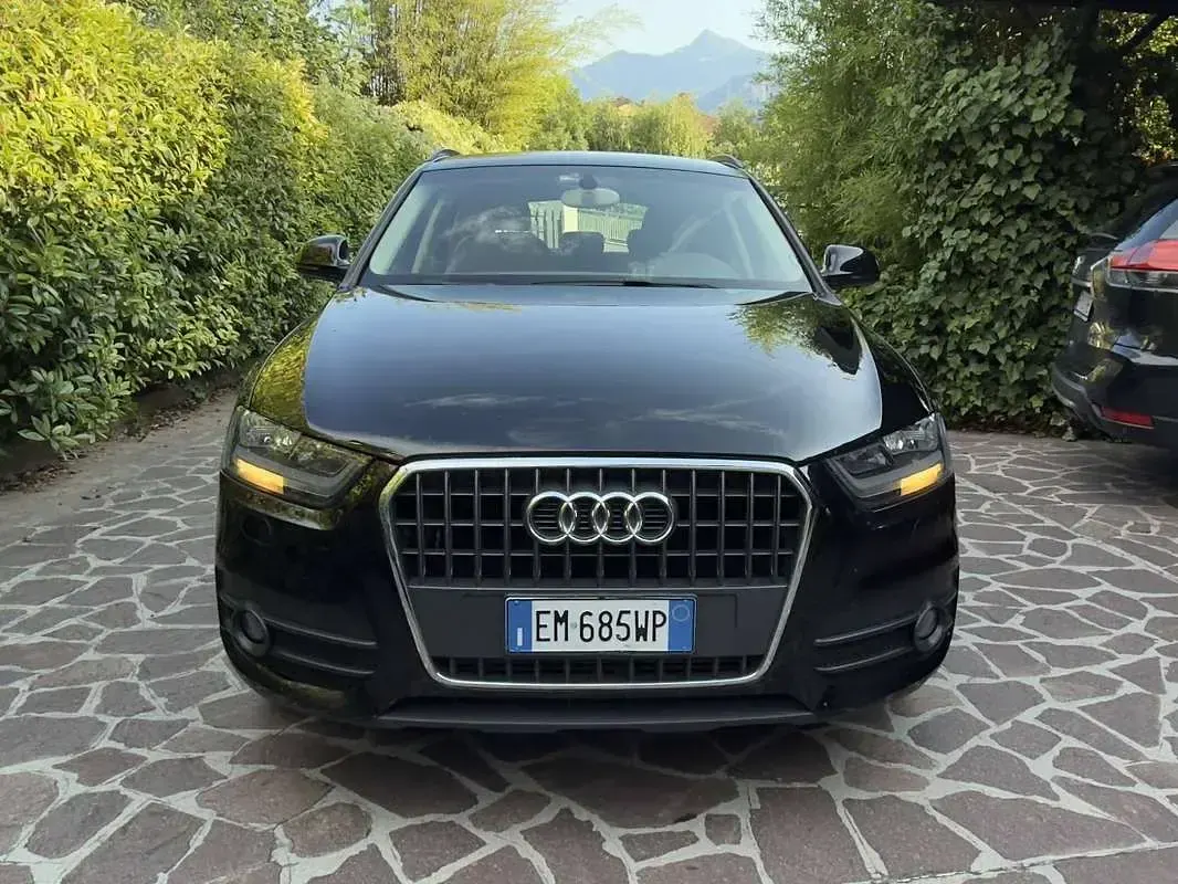Usata Audi Q3 140 CV (102 kW) 2012 Nero SUV