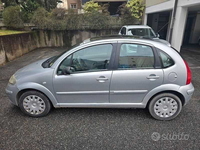 Usata Citroën C3 Exclusive 75 CV (55 kW) 2003 Grigio Station wagon