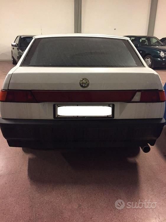 Usata Alfa Romeo 33 90 CV (66 kW) 1991 Bianco Berlina