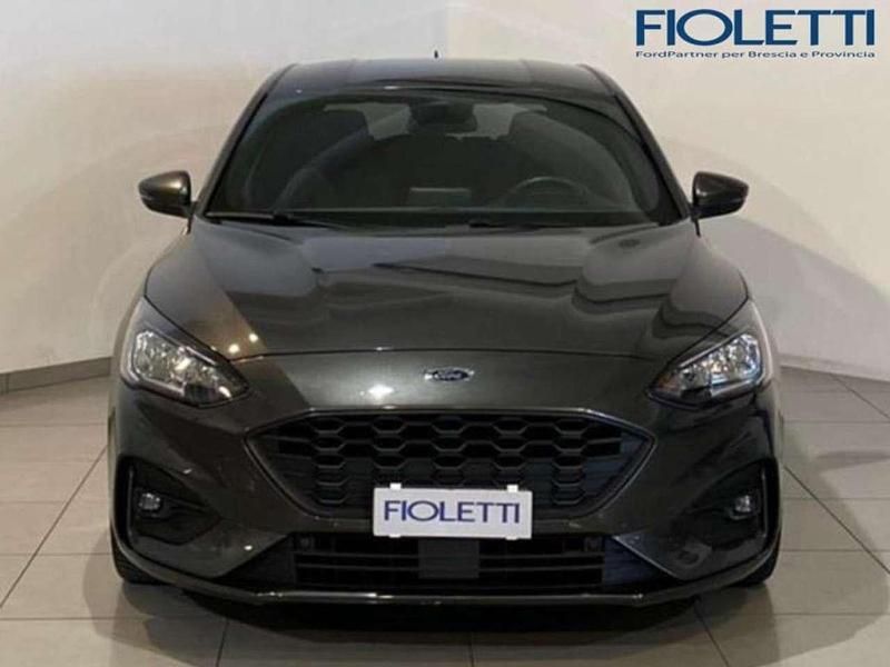 Usata Ford Focus ST-Line 120 CV (88 kW) 2021 Grigio Utilitaria