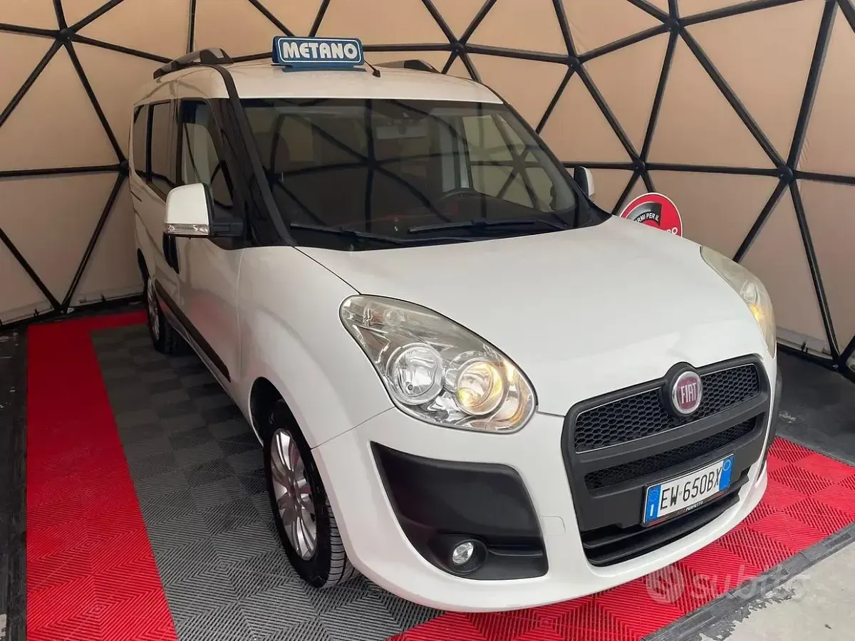 Usata Fiat Doblò 120 CV (88 kW) 2014 Bianco Monovolume