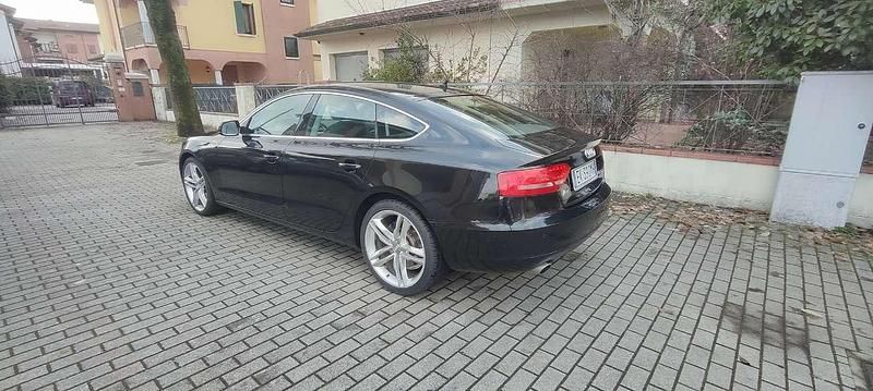 Usata Audi A5 Sportback Ambiente 190 CV (139 kW) 2011 Nero Utilitaria