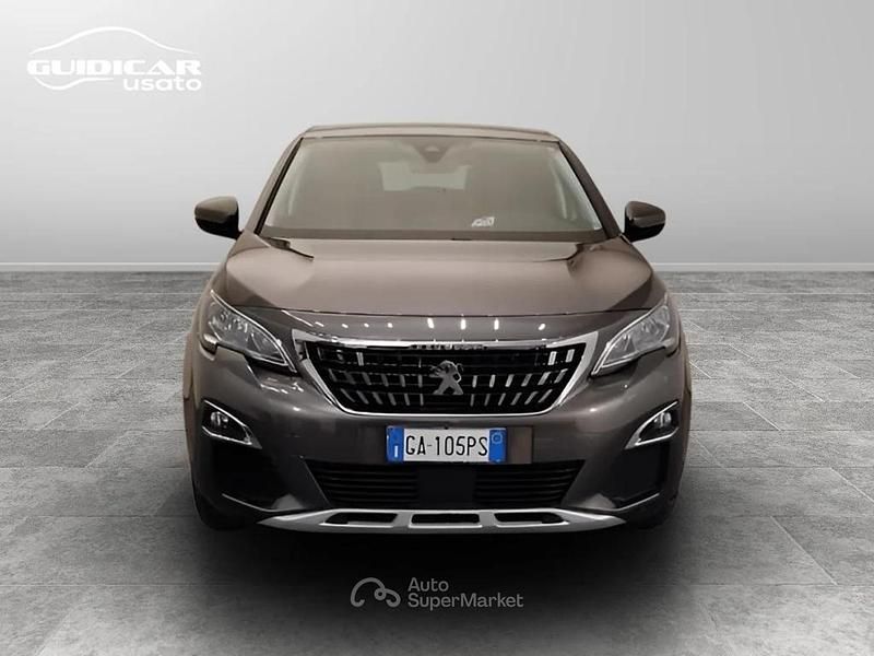 Usata Peugeot 3008 Allure 131 CV (96 kW) 2020 Grigio metallizzato scuro SUV