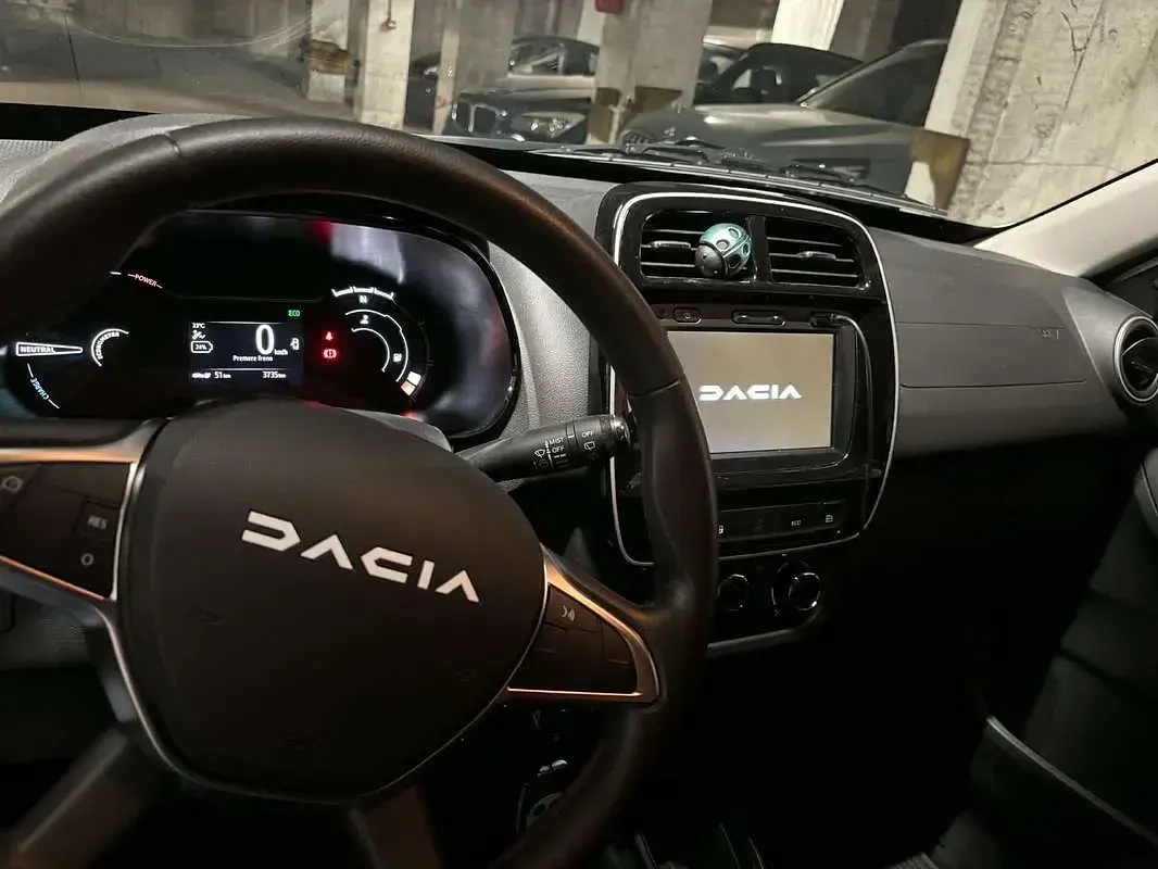 Usata Dacia Spring Business 19 kW (26 CV) 2024 Bianco Utilitaria