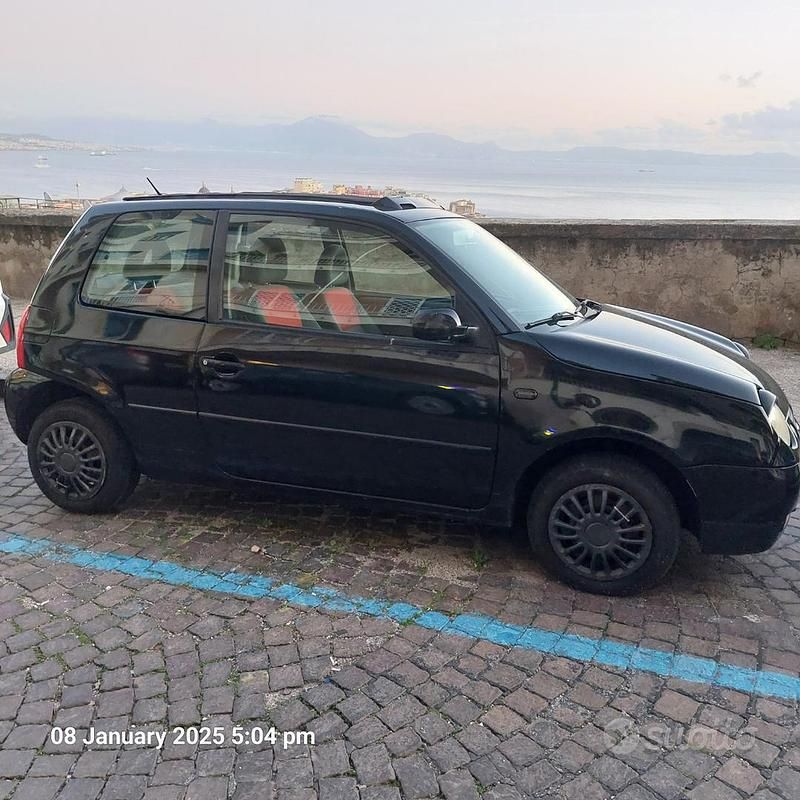Usata VW Lupo 50 CV (36 kW) 2003 Nero Utilitaria