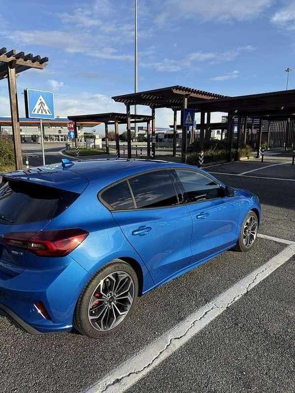 Usata Ford Focus ST-Line 125 CV (91 kW) 2023 Berlina