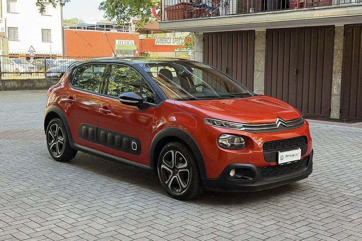 Usata Citroën C3 Shine 99 CV (72 kW) 2017 Rosso Berlina