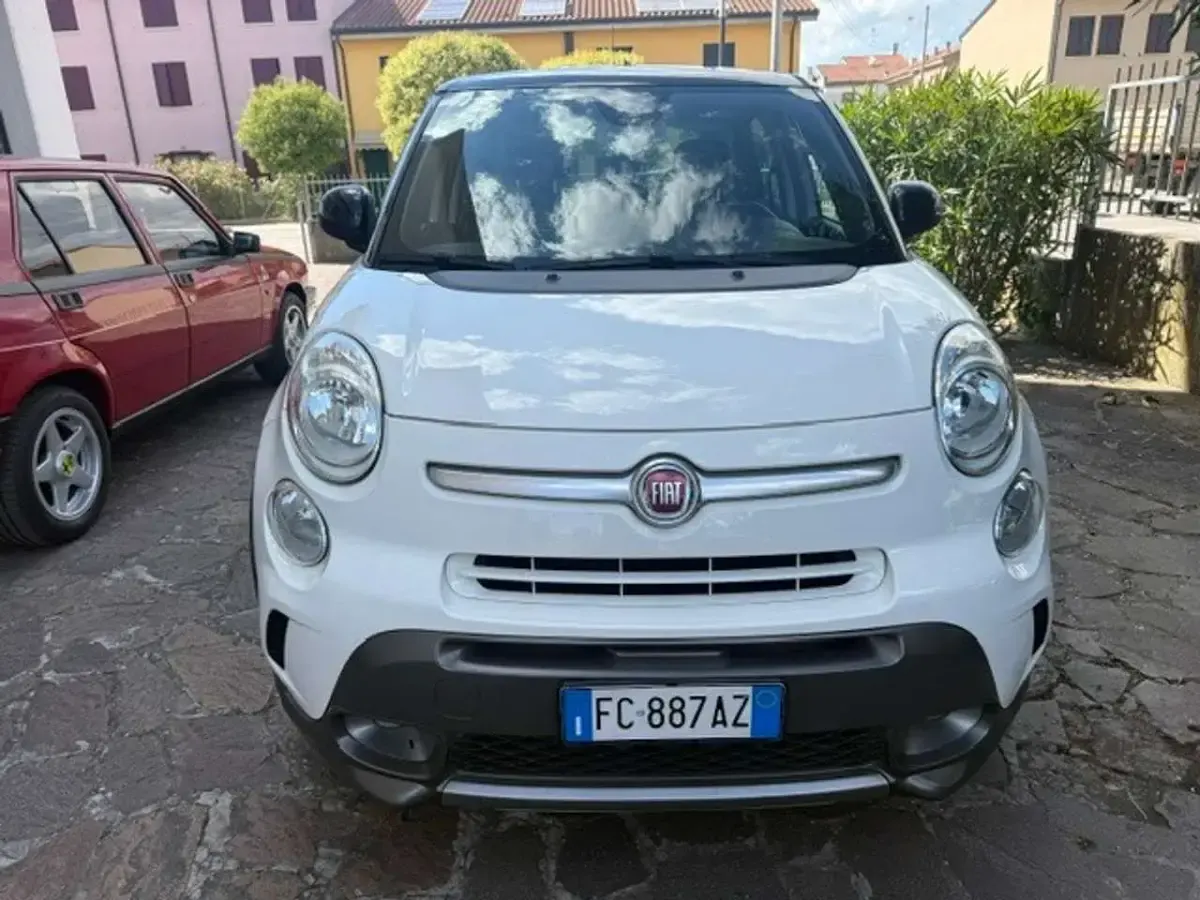 Usata Fiat 500L Trekking 95 CV (69 kW) 2016 Bianco Monovolume