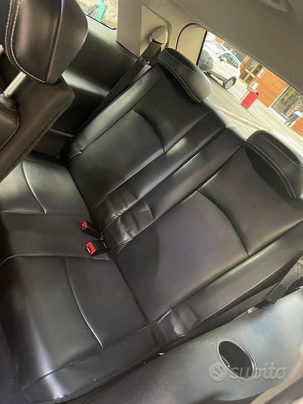 Usata Fiat Freemont 140 CV (102 kW) 2011 Nero SUV