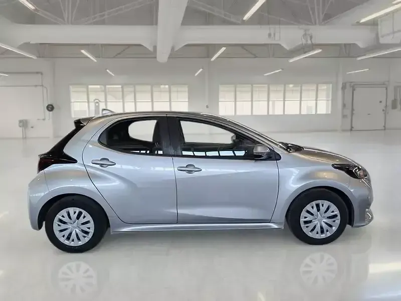 Usata Toyota Yaris Business Edition 92 CV (67 kW) 2022 Utilitaria