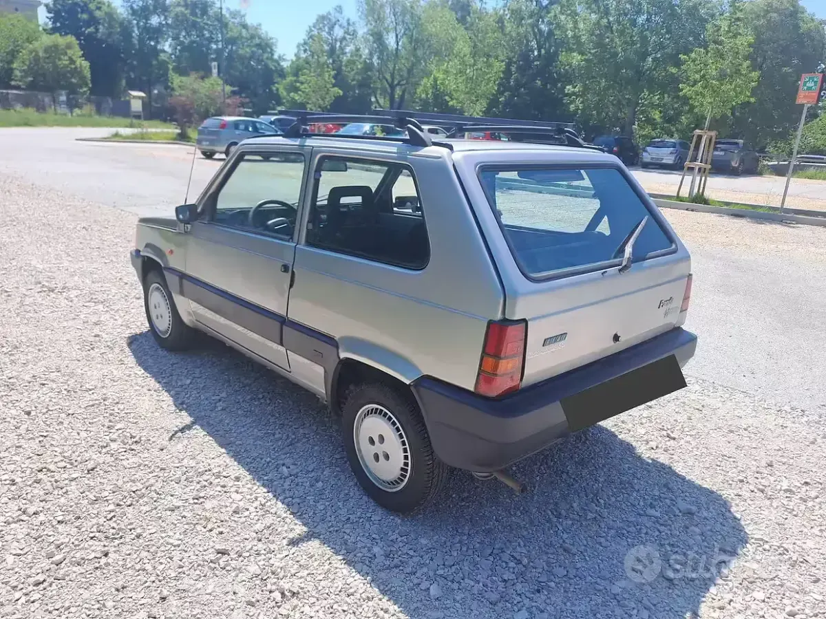 Usata Fiat Panda 54 CV (39 kW) 2003 Grigio Utilitaria