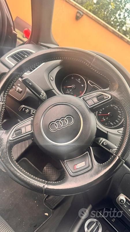 Begagnad Audi Q3 S-Line 177 HK (130 kW) 2012 Grå SUV