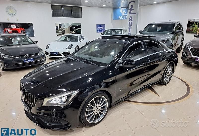 Nero metallizzato Usata 2019 Mercedes CLA200 Premium Tre volumi | 24.900 € (Buon prezzo) - Immagine 1/4