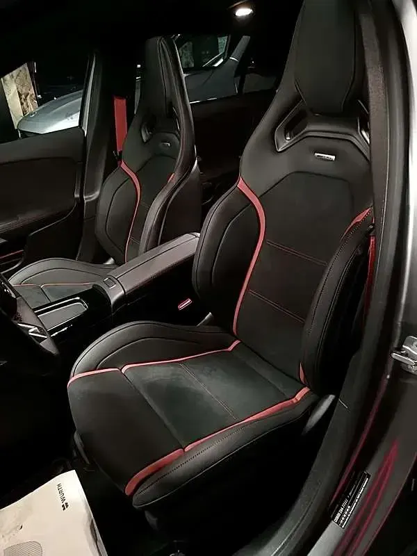 Usata Mercedes A45 AMG Premium 421 CV (309 kW) 2024 Utilitaria