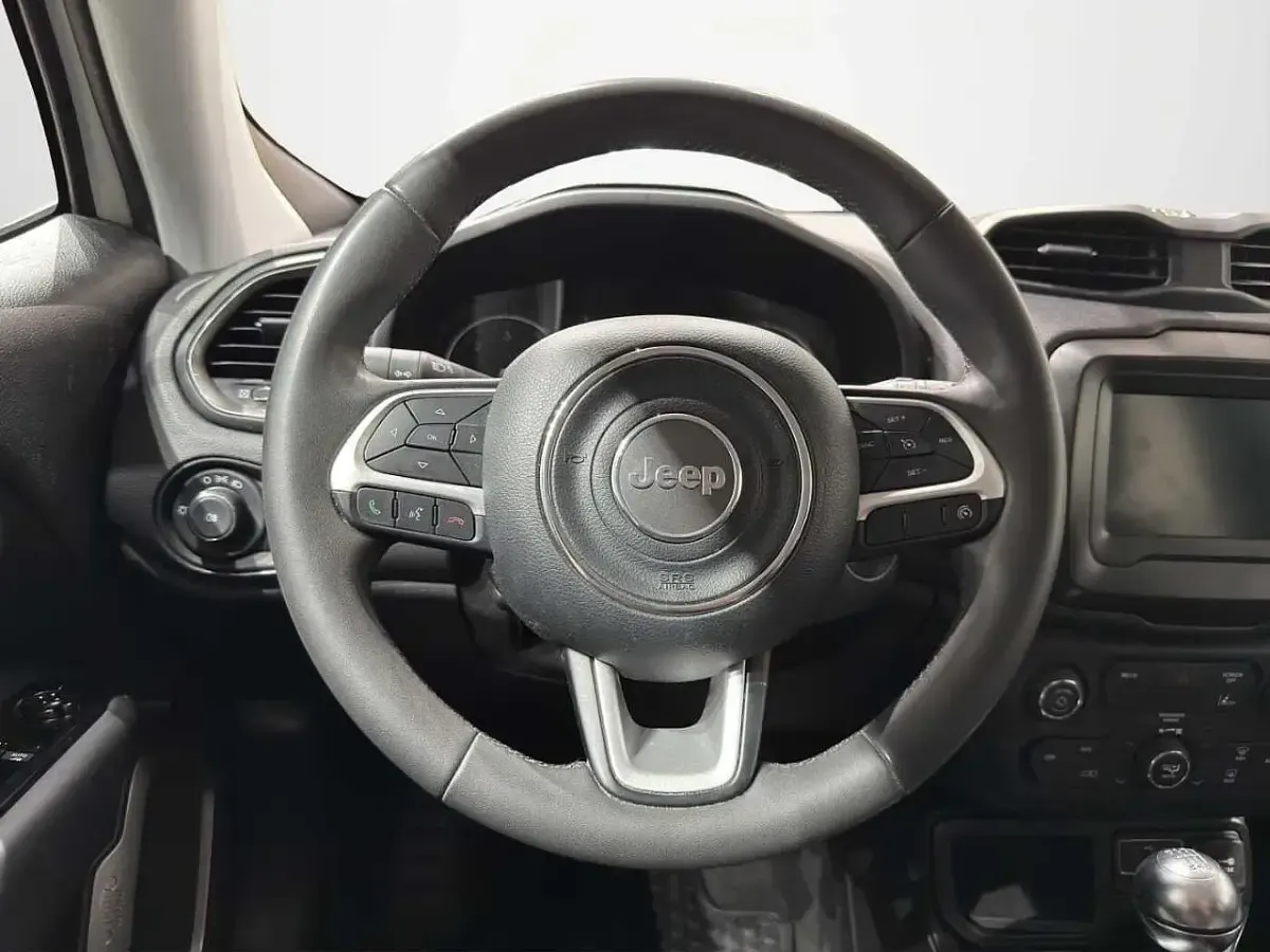 Usata Jeep Renegade Longitude 131 CV (96 kW) 2023 Alpine white SUV