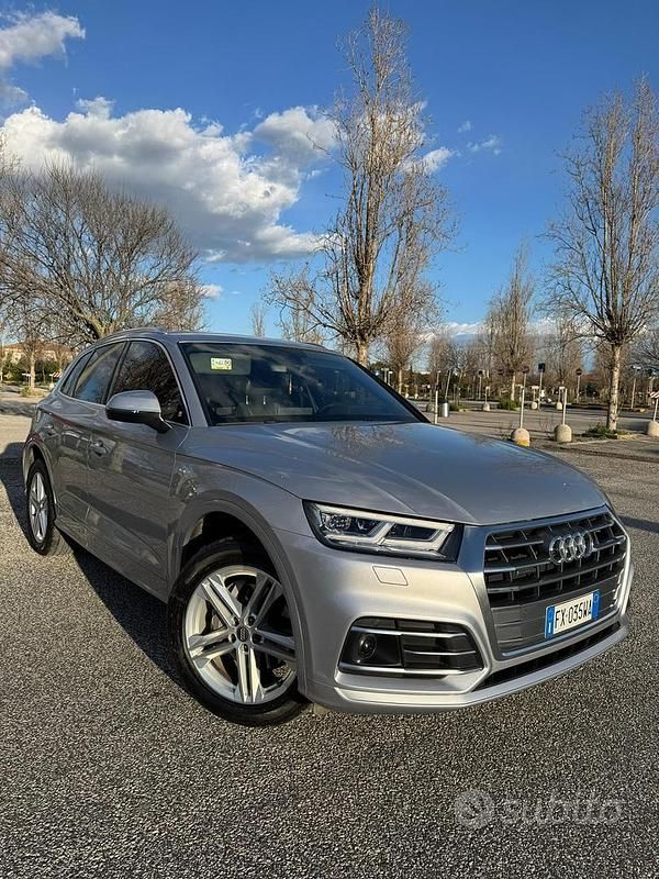 Usata Audi Q5 S-line plus 190 CV (139 kW) 2019 Grigio SUV