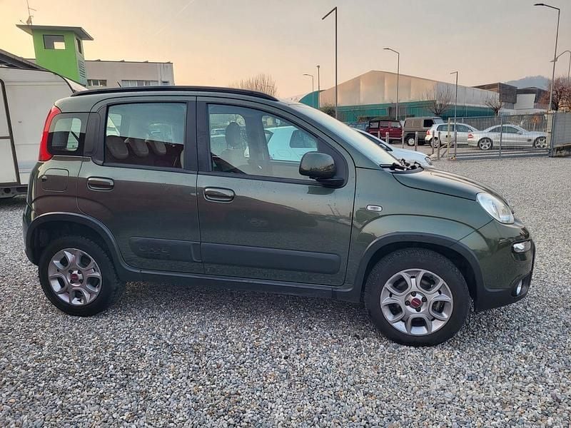 Usata Fiat Panda 4x4 S 2015 Verde Utilitaria