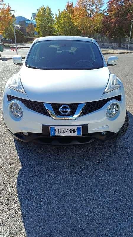 Usata Nissan Juke Acenta 116 CV (85 kW) 2015 Bianco SUV