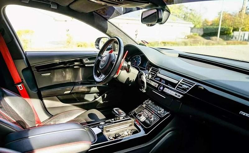 Usata Audi A8 385 CV (283 kW) 2017 Grigio Berlina