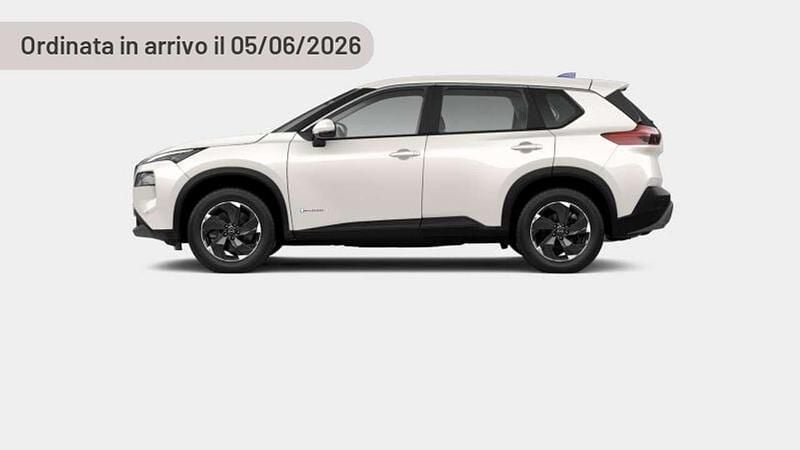 Argento Usata 2024 Nissan X-Trail Acenta SUV | 35.440 € (Super prezzo) - Immagine 1/4