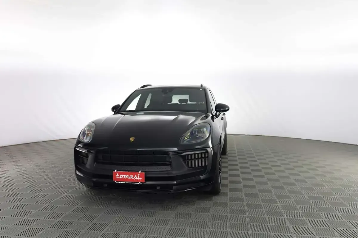 Usata Porsche Macan 441 CV (324 kW) 2021 Nero SUV