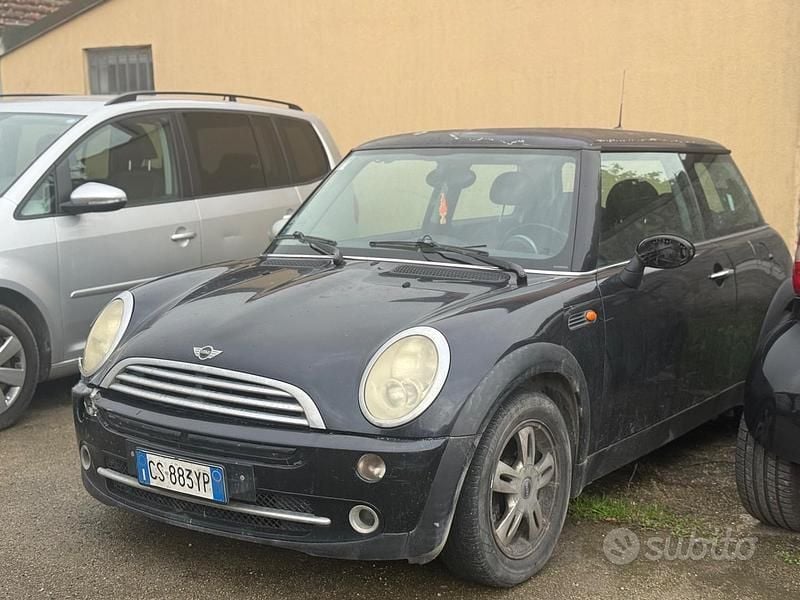 Usata Mini ONE 90 CV (66 kW) 2006 Nero Utilitaria
