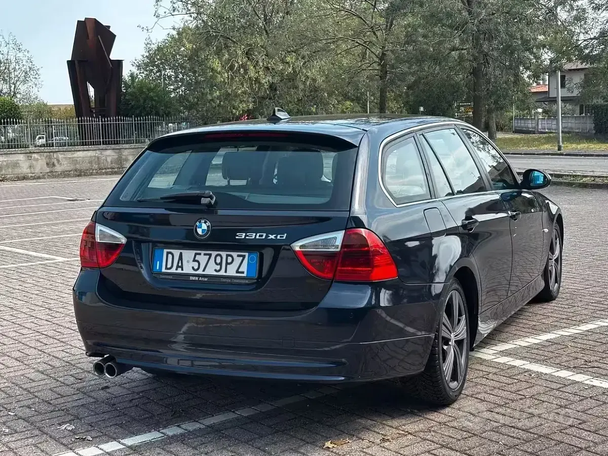 Usata BMW 330 M Sport 231 CV (169 kW) 2006 Bluazzurro Station wagon