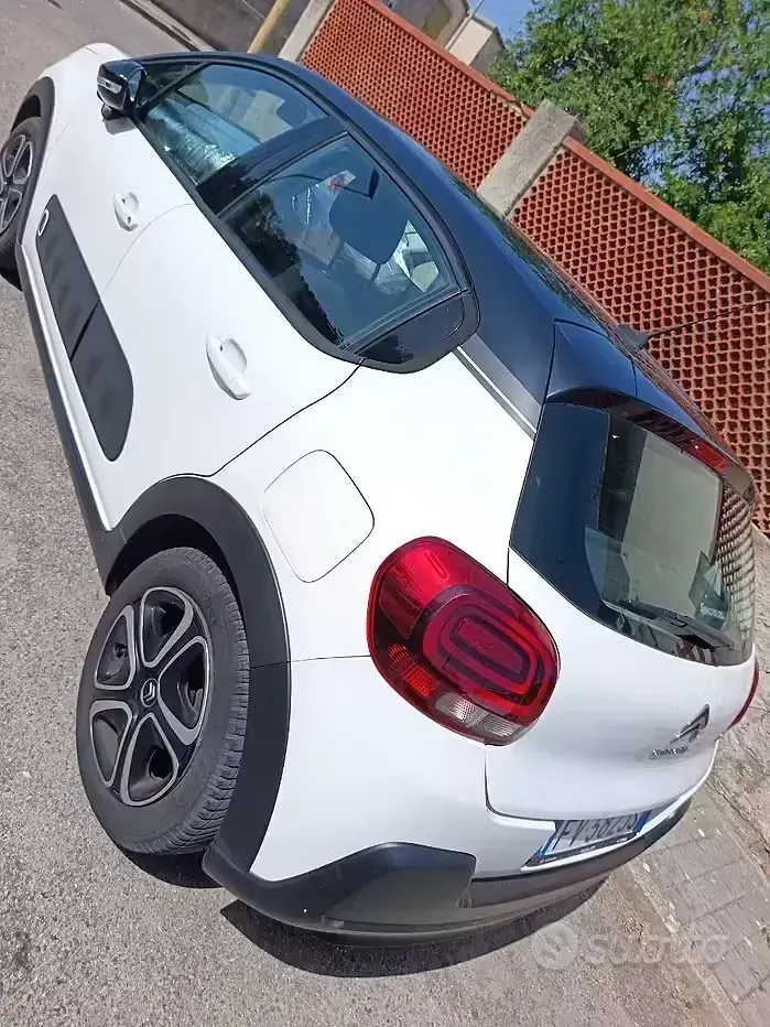 Usata Citroën C3 Shine 100 CV (73 kW) 2019 Utilitaria