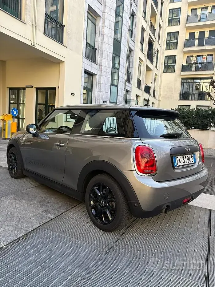 Usata Mini One D 95 CV (69 kW) 2017 Grigio Utilitaria