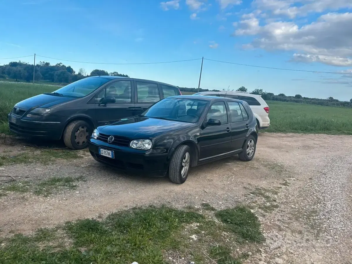 Usata VW Golf IV 90 CV (66 kW) 2003 Nero Berlina