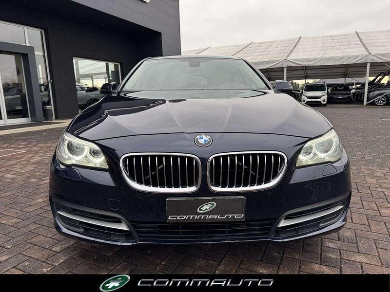 Usata BMW 520 190 CV (139 kW) 2015 Blu Berlina