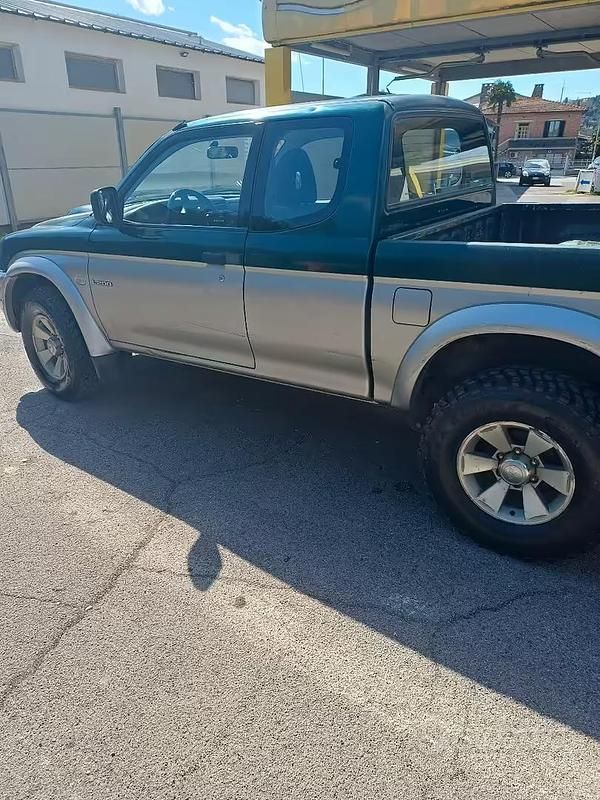 Usata Mitsubishi L200 2005 Pick-up