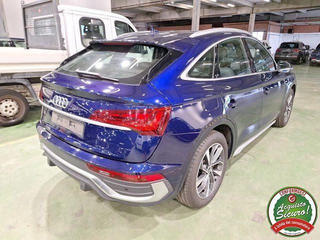 Usata Audi Q5 Sportback S-Line 163 CV (119 kW) 2021 Blu SUV