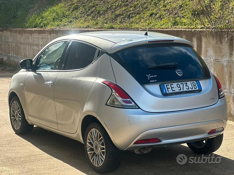 Usata Lancia Ypsilon 2017 Utilitaria