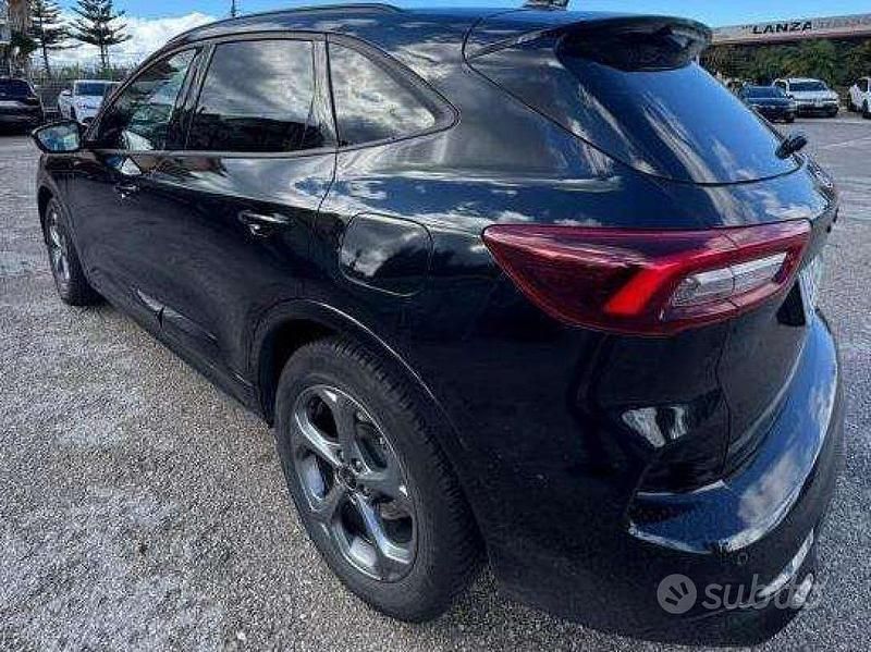 Usata Ford Kuga ST-Line 179 CV (131 kW) 2025 Nero SUV