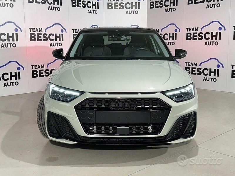 Usata Audi A1 Ambiente 116 CV (85 kW) 2025 Grigio SUV