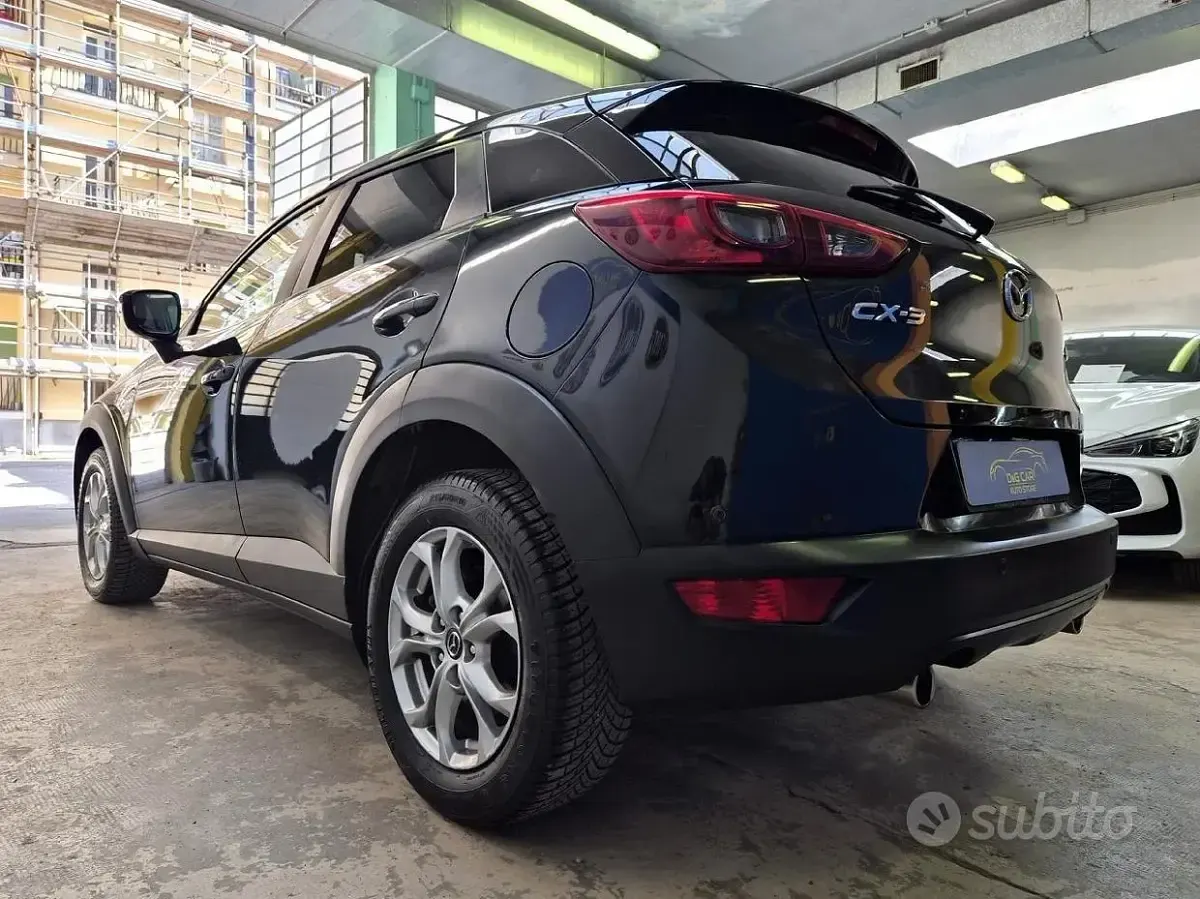 Usata Mazda CX-3 Exceed 105 CV (77 kW) 2016 Nero SUV