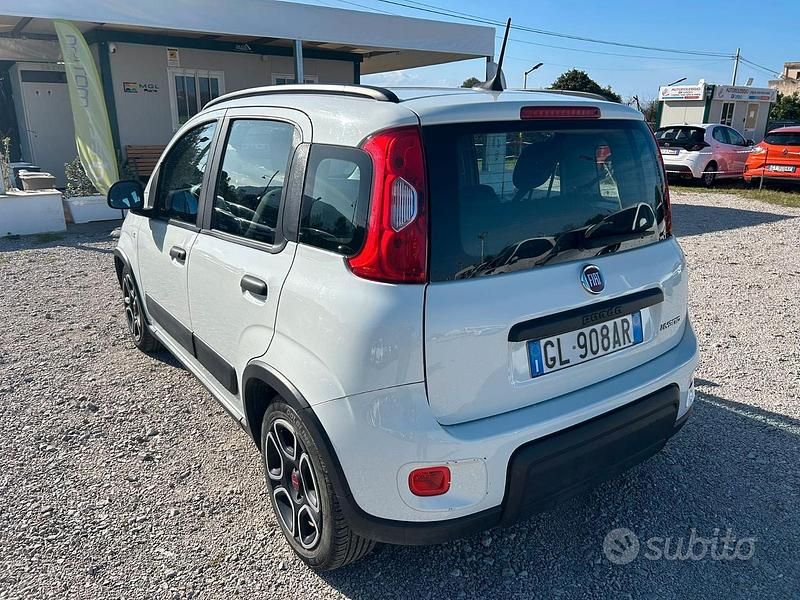 Usata Fiat Panda 69 CV (50 kW) 2022 Bianco Utilitaria