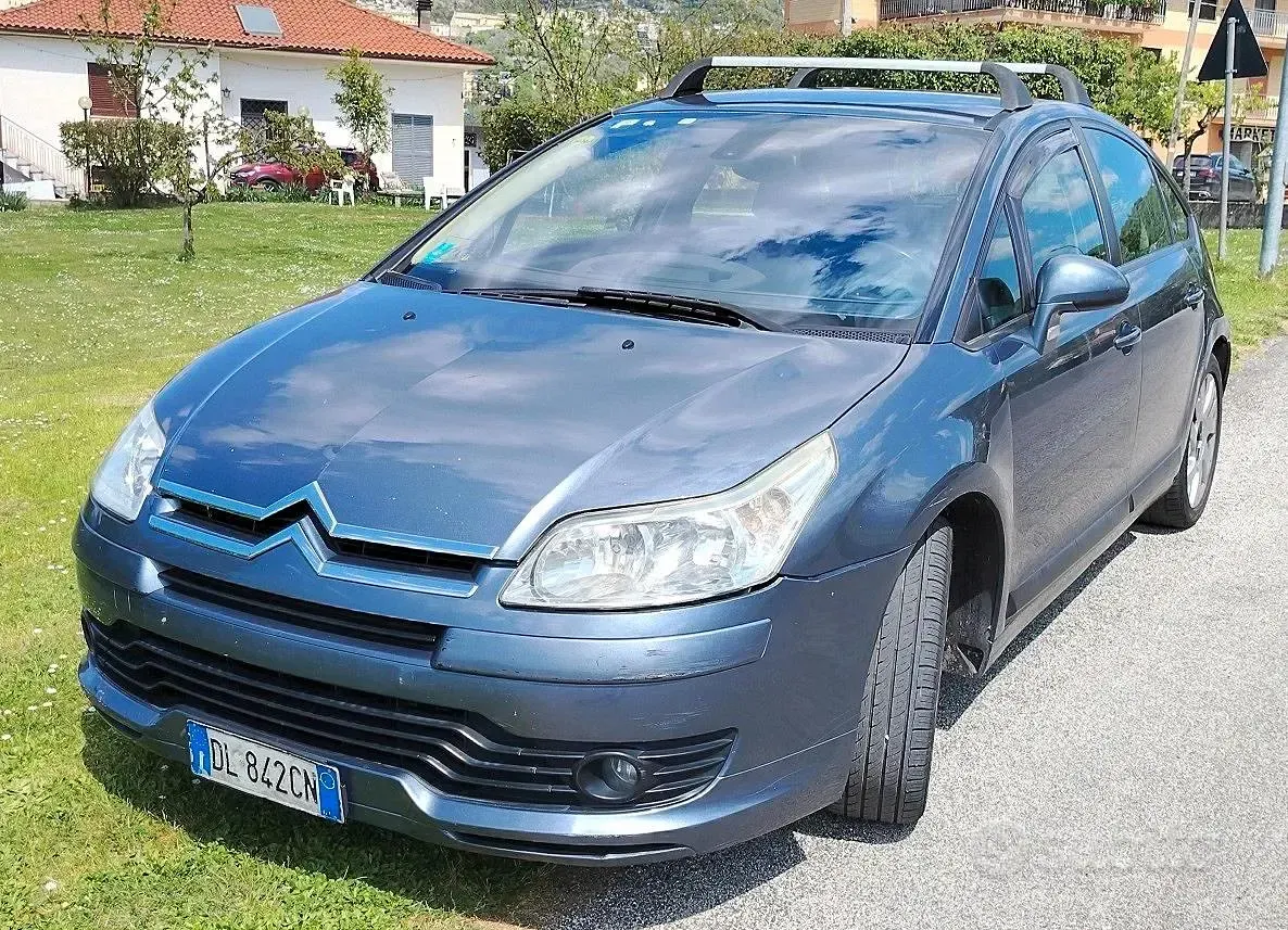 Usata Citroën C4 109 CV (80 kW) 2005 Grigio Berlina