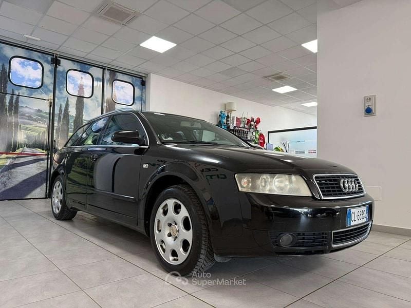 Usata Audi A4 131 CV (96 kW) 2003 Nero Station wagon