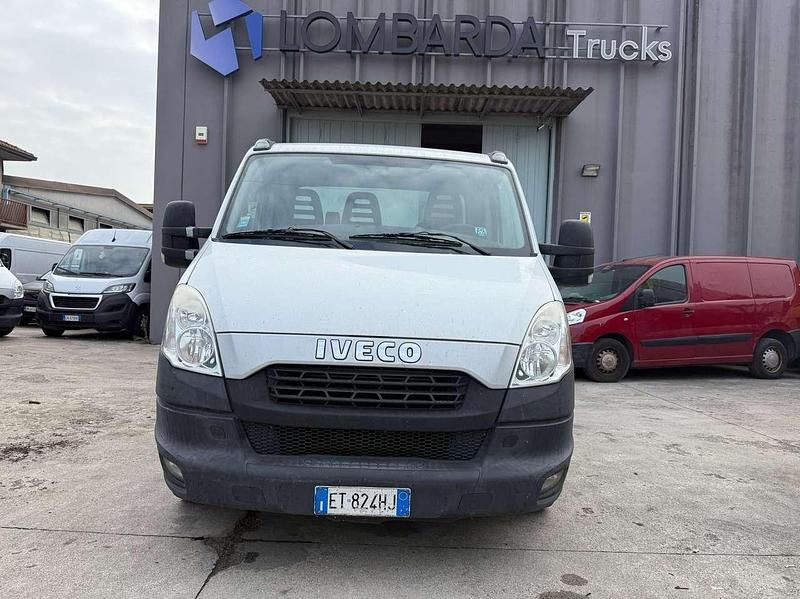 Usata Iveco Daily 145 CV (106 kW) 2014 Bianco Furgone