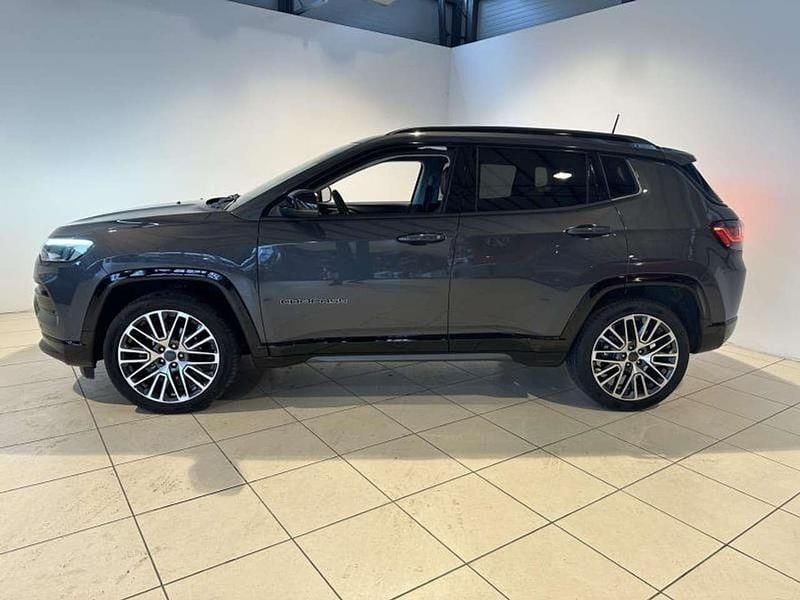 Usata Jeep Compass Summit 131 CV (96 kW) 2025 Grigio SUV