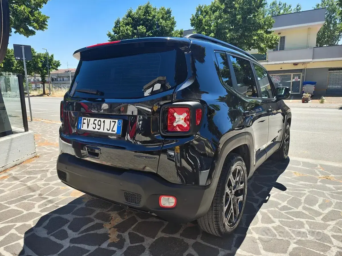 Usata Jeep Renegade Night Eagle 120 CV (88 kW) 2019 Nero SUV