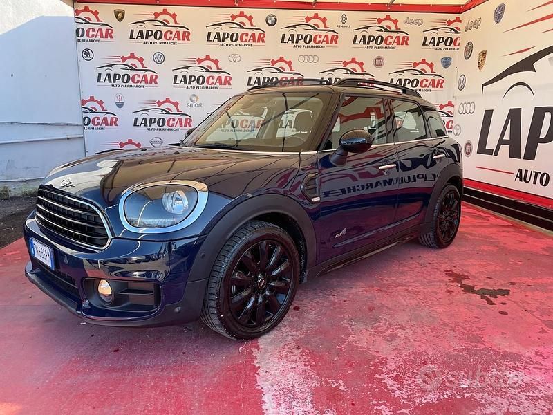 Usata Mini Cooper D Countryman Business 149 CV (109 kW) 2018 Blu SUV