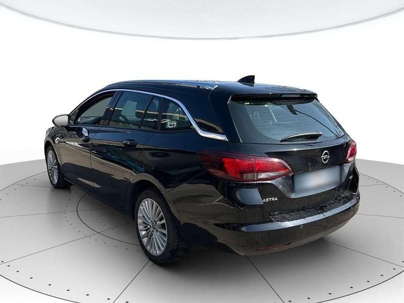 Usata Opel Astra Innovation 110 CV (80 kW) 2018 Nero Station wagon