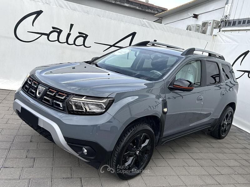 Usata Dacia Duster Extreme 101 CV (74 kW) 2023 Gray Berlina