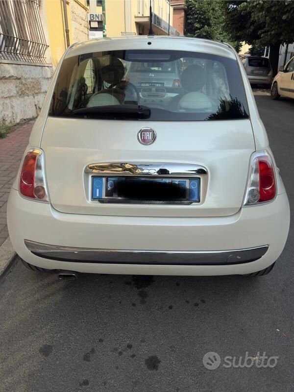 Usata Fiat 500 69 CV (50 kW) 2012 Bianco Utilitaria